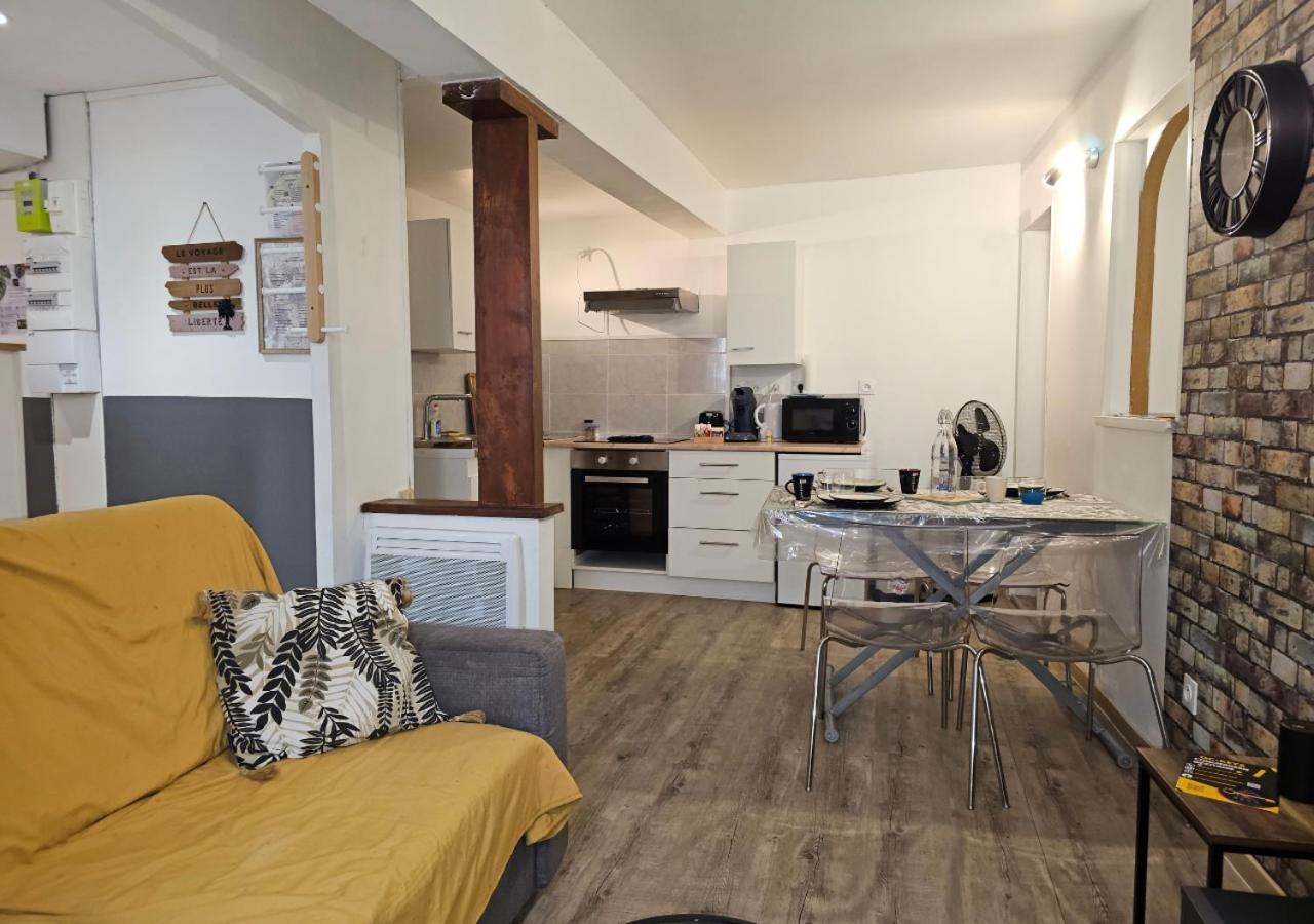 Le Cathare-Limoux-Wifi-Parking Free-Oc-Keys Apartment Bagian luar foto